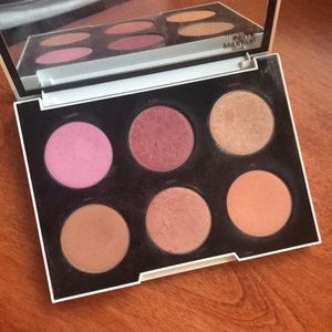 Urban Decay Gwen Stefani face palette
